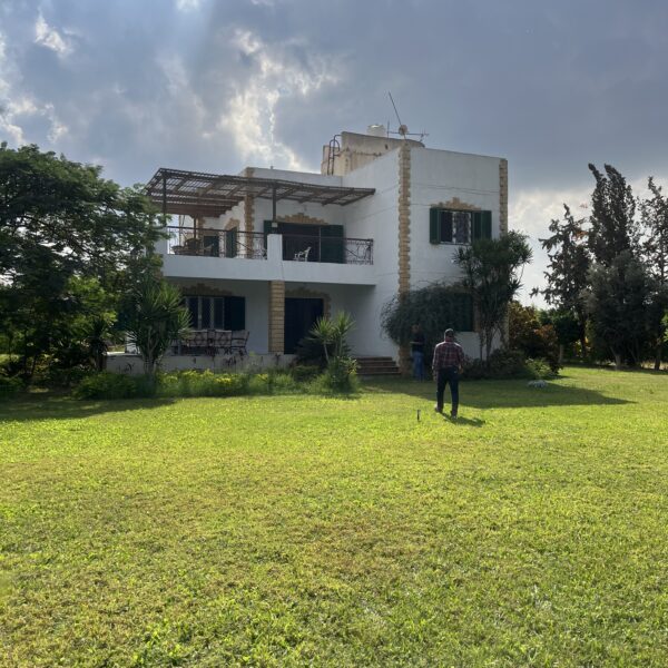 1 Farm house 1 600x600