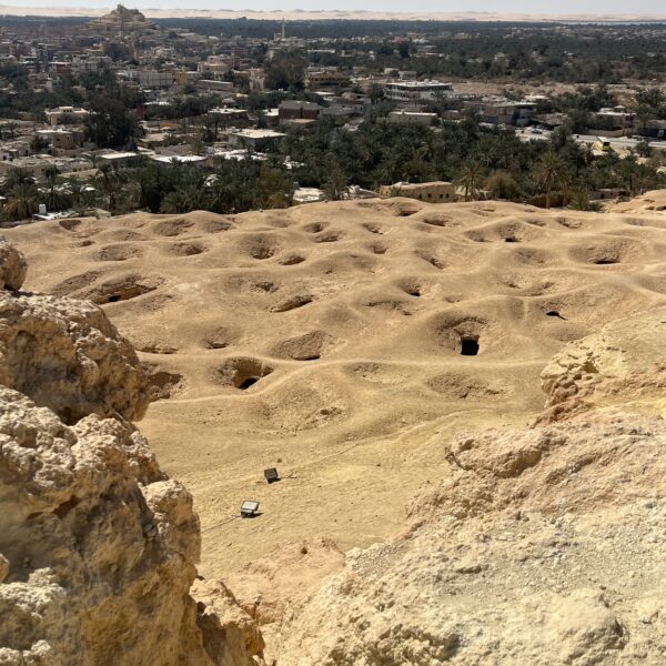 11 Siwa Mountain of the Dead6 1 600x600