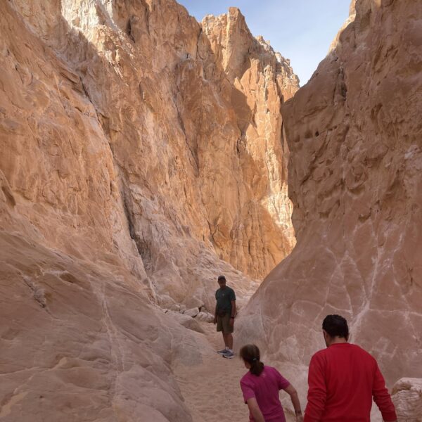 2 Dahab Colored Canyon2 600x600
