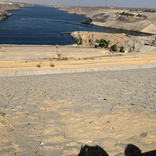 2 View on the north side of the dam 600x600