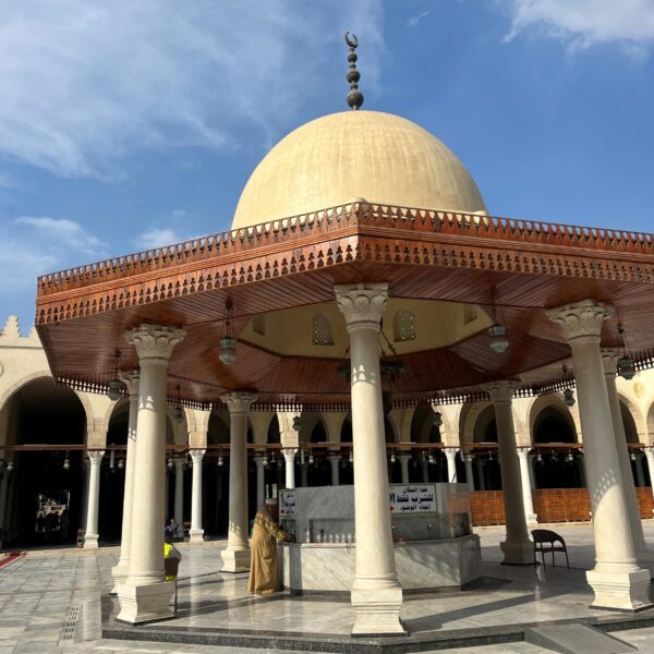 3 Amr ibn al As Mosque4 1 600x600