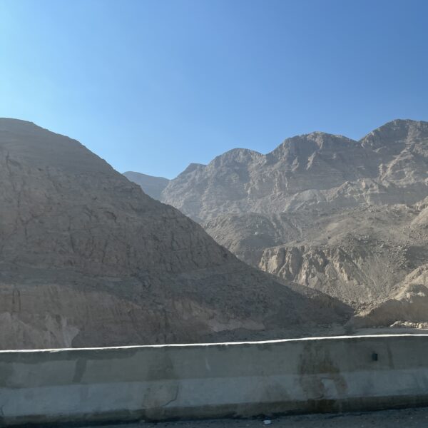 3 Hurghada Red Sea Mountains on the way 1 600x600