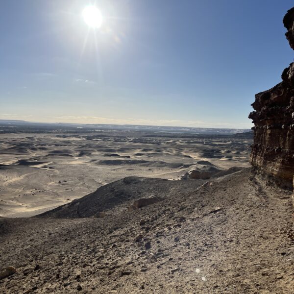 3 Oasis Pyramid Mountain3 600x600