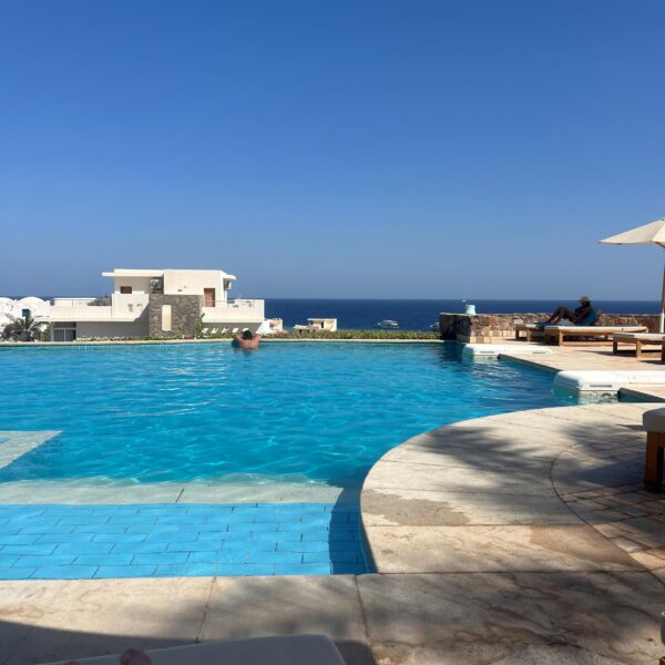 3 Sahl Hasheesh Pool 1 600x600
