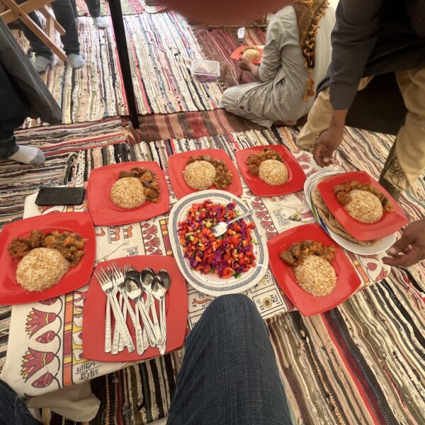 3 White Desert Lunch 1 600x600