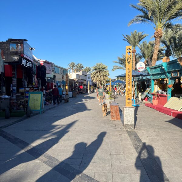 5 Dahab town 600x600
