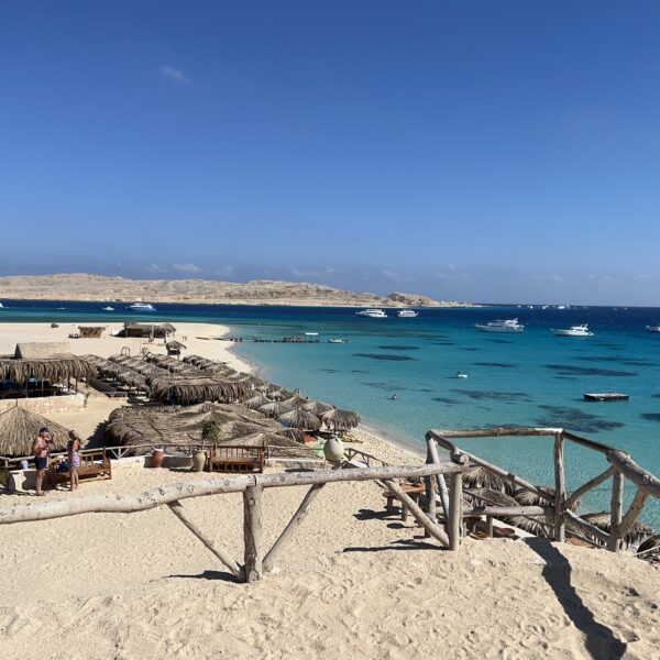 6 Hurghada Mahmya3 swimming or snorkeling area2 600x600