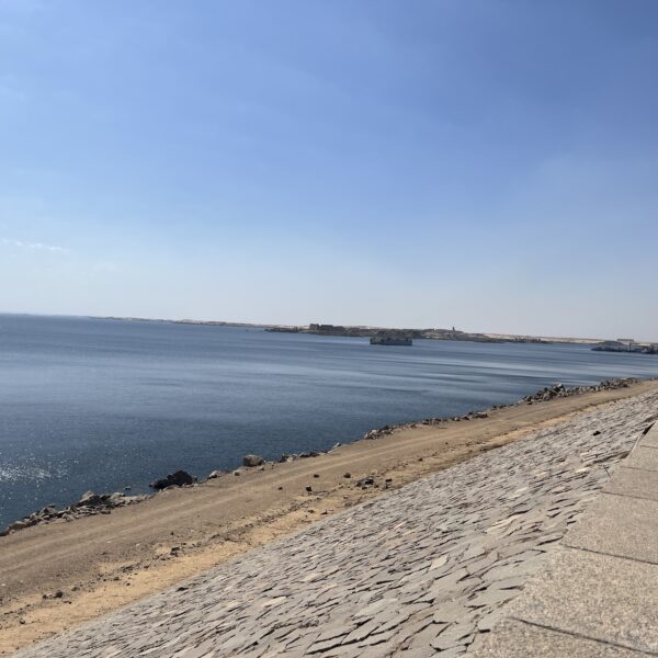 6 Lake Nassr3 600x600