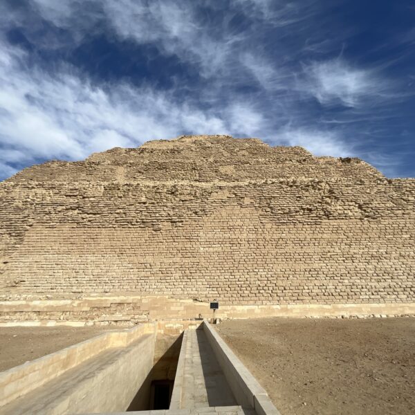 Djosers Pyramid 1 2 600x600