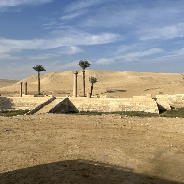 Djosers Pyramid 7 600x600