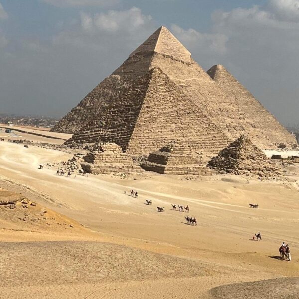 Giza All Pyramids 1 600x600
